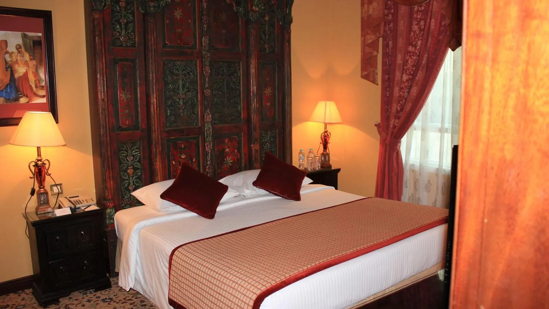 Sea View Hotel Dubai 4*,